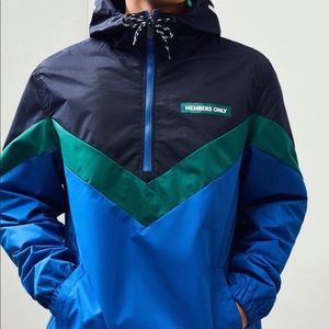 Members Only Colorblock Half Zip Anorak. NWT